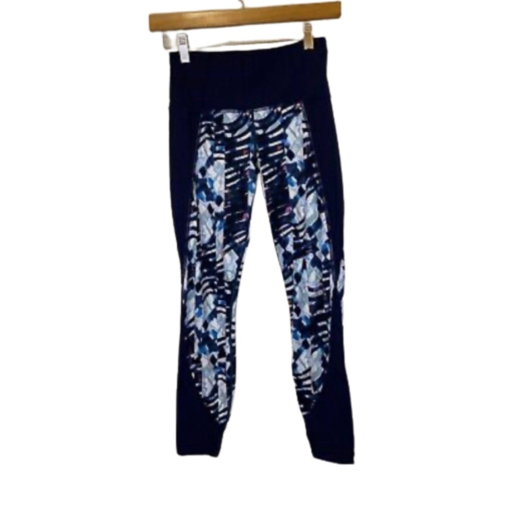 Athleta Distortion Solution navy multi print athletic leggings size small - Picture 3 of 5